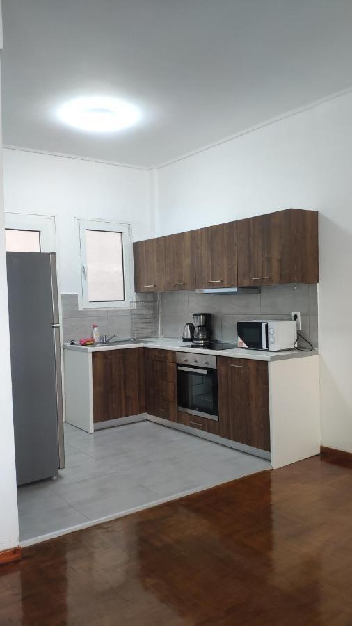 Galaxy Home Spacious & Renovated Apartment Atenas Exterior foto